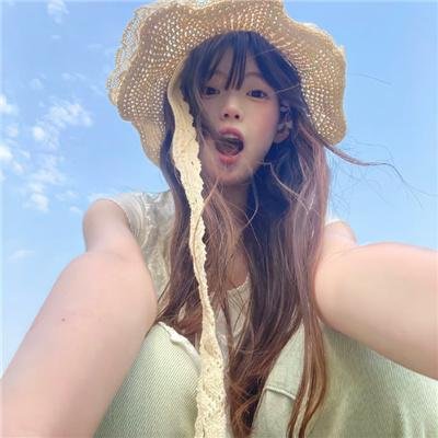 艾莉莎‧施莱辛格:战妆